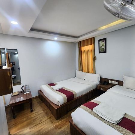 Hotel Kathmandu Inn Екстер'єр фото