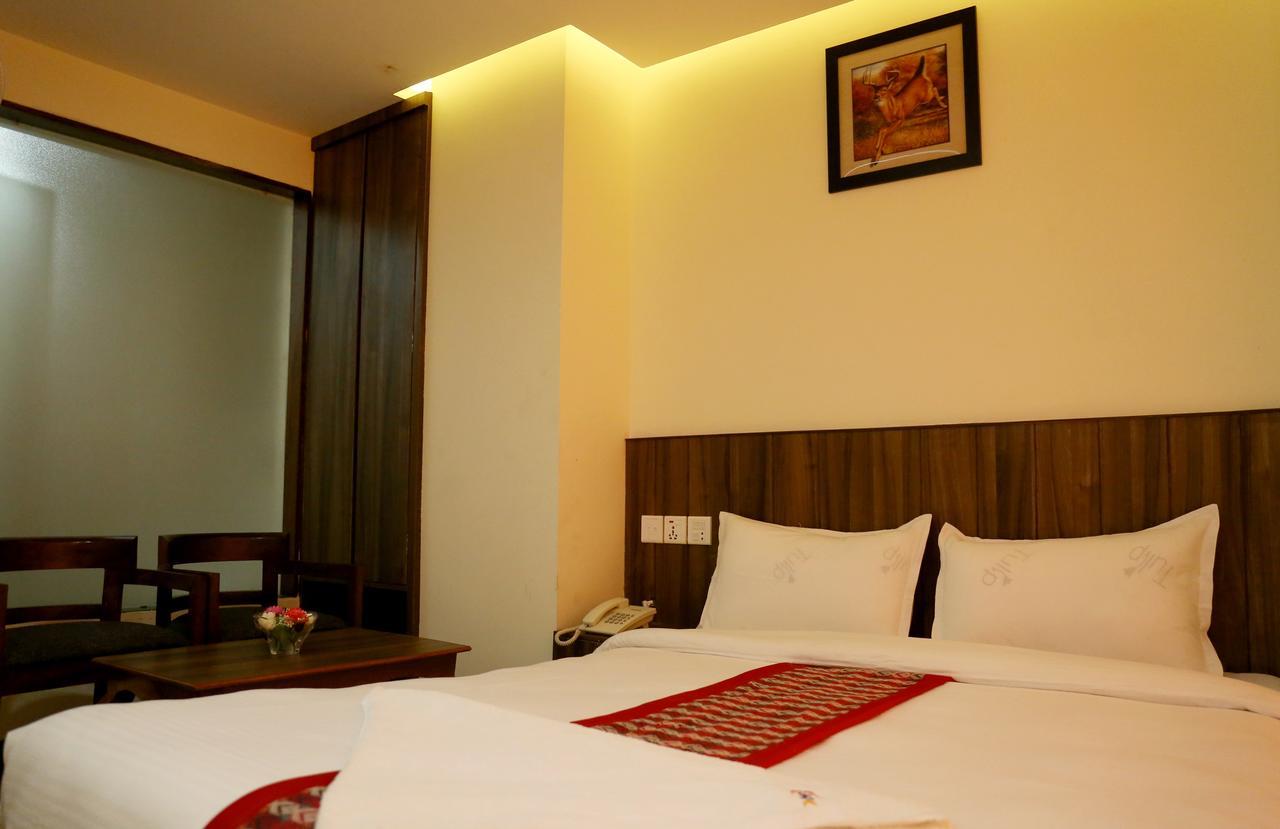 Hotel Kathmandu Inn Екстер'єр фото