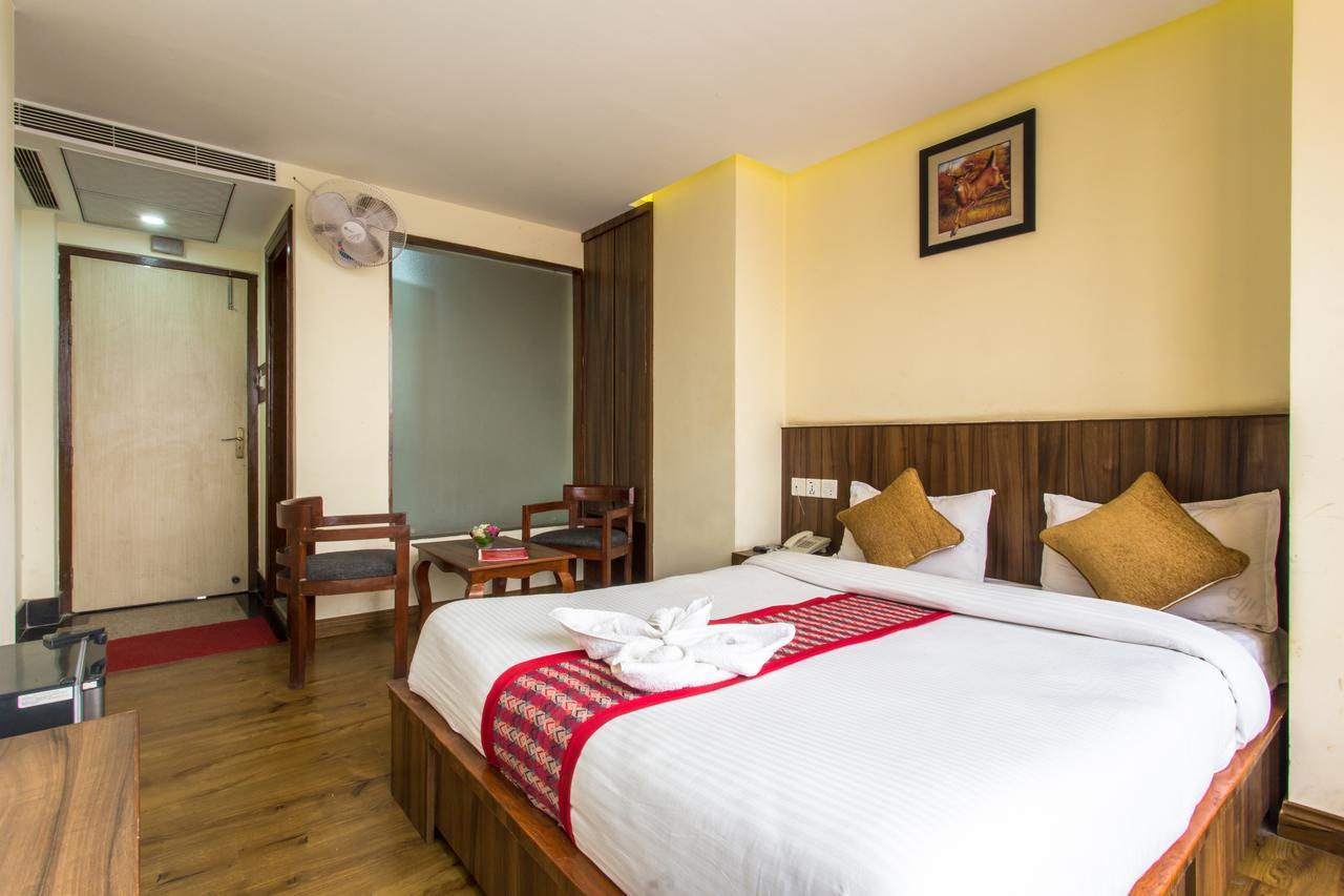 Hotel Kathmandu Inn Екстер'єр фото