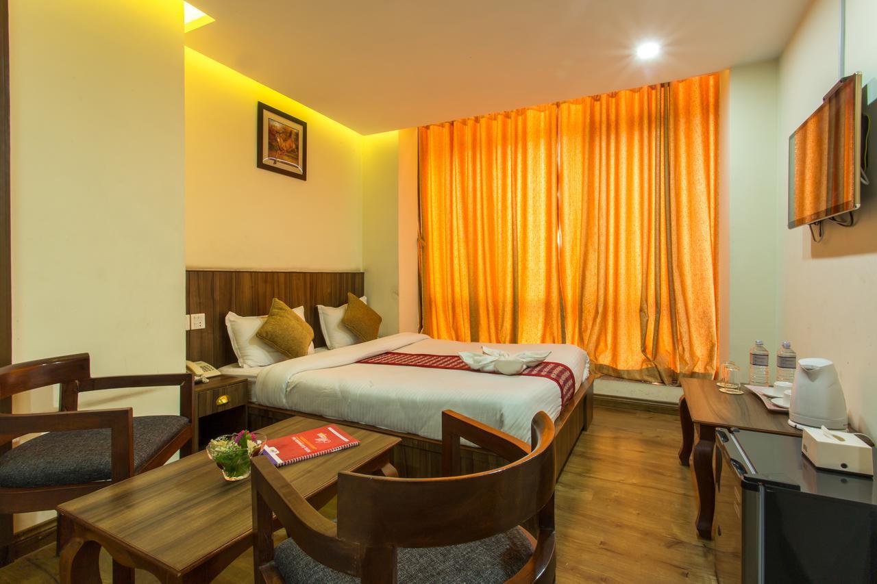 Hotel Kathmandu Inn Екстер'єр фото