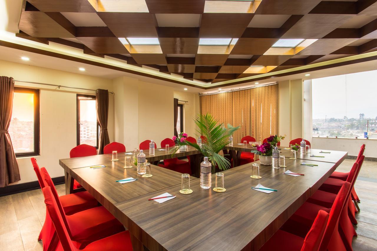 Hotel Kathmandu Inn Екстер'єр фото
